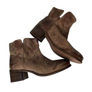 Diba True Booties 9 Ankle boots Heel Leather Distressed Adjustable Retro Antique